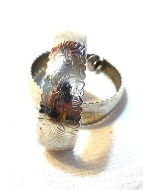 Large Hoop *** Clip EARRINGS ***